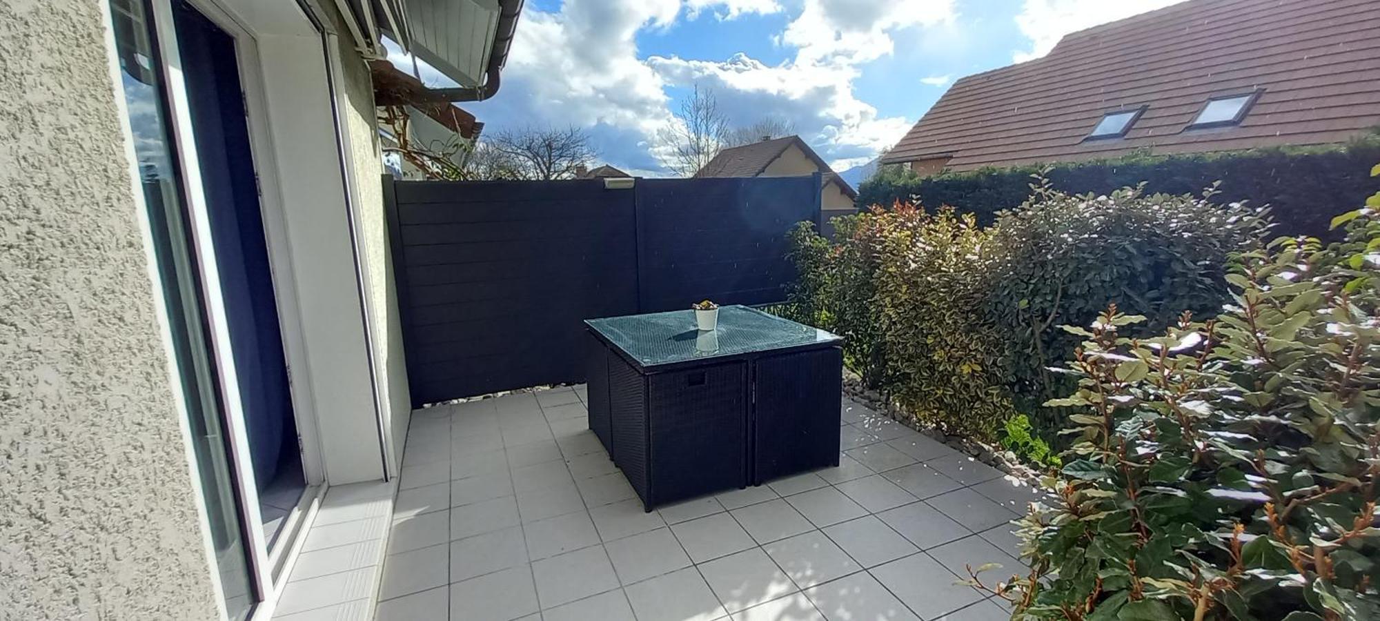 Appartement A L Instant Présent *